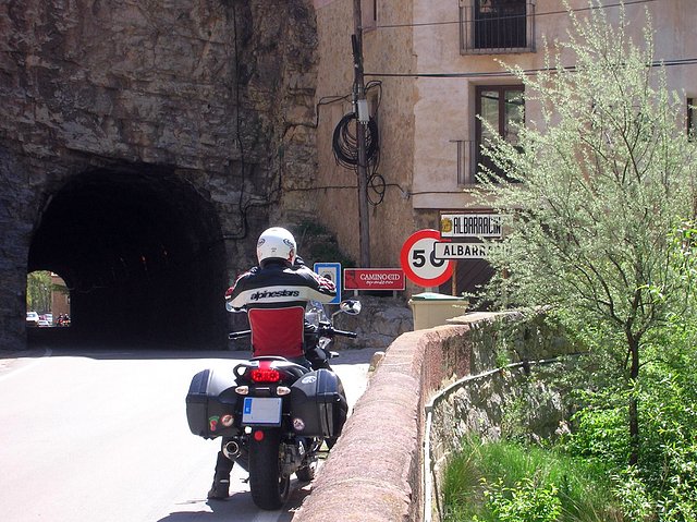 5a40420b.jpg