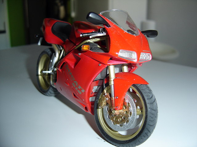 Yoryi (puntocom) - Modelismo y Maquetas - DUCATI 916 DESMOQUATTRO -  Proyectos terminados