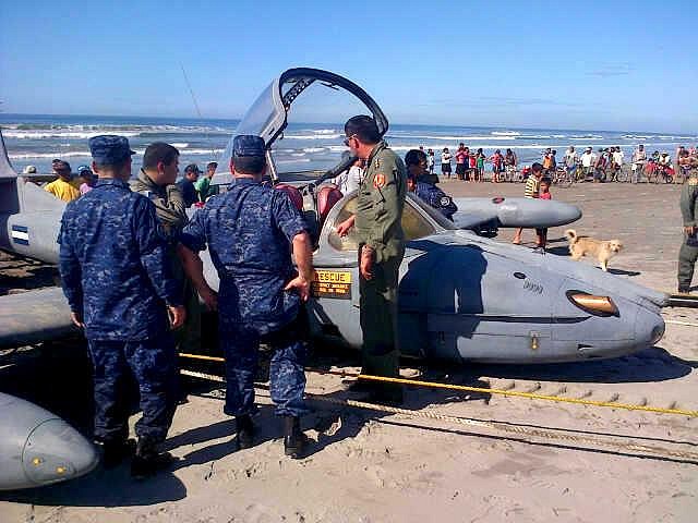 RAZONYFUERZA - Fuerza Armada De El Salvador - Fuerzas Armadas ...