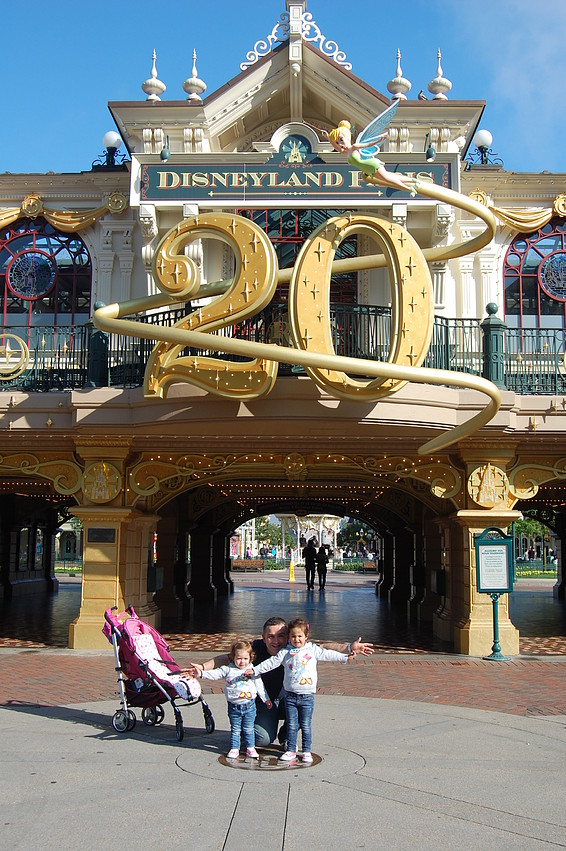Llave mágica Disneyland Paris - Detalles Moni Moni