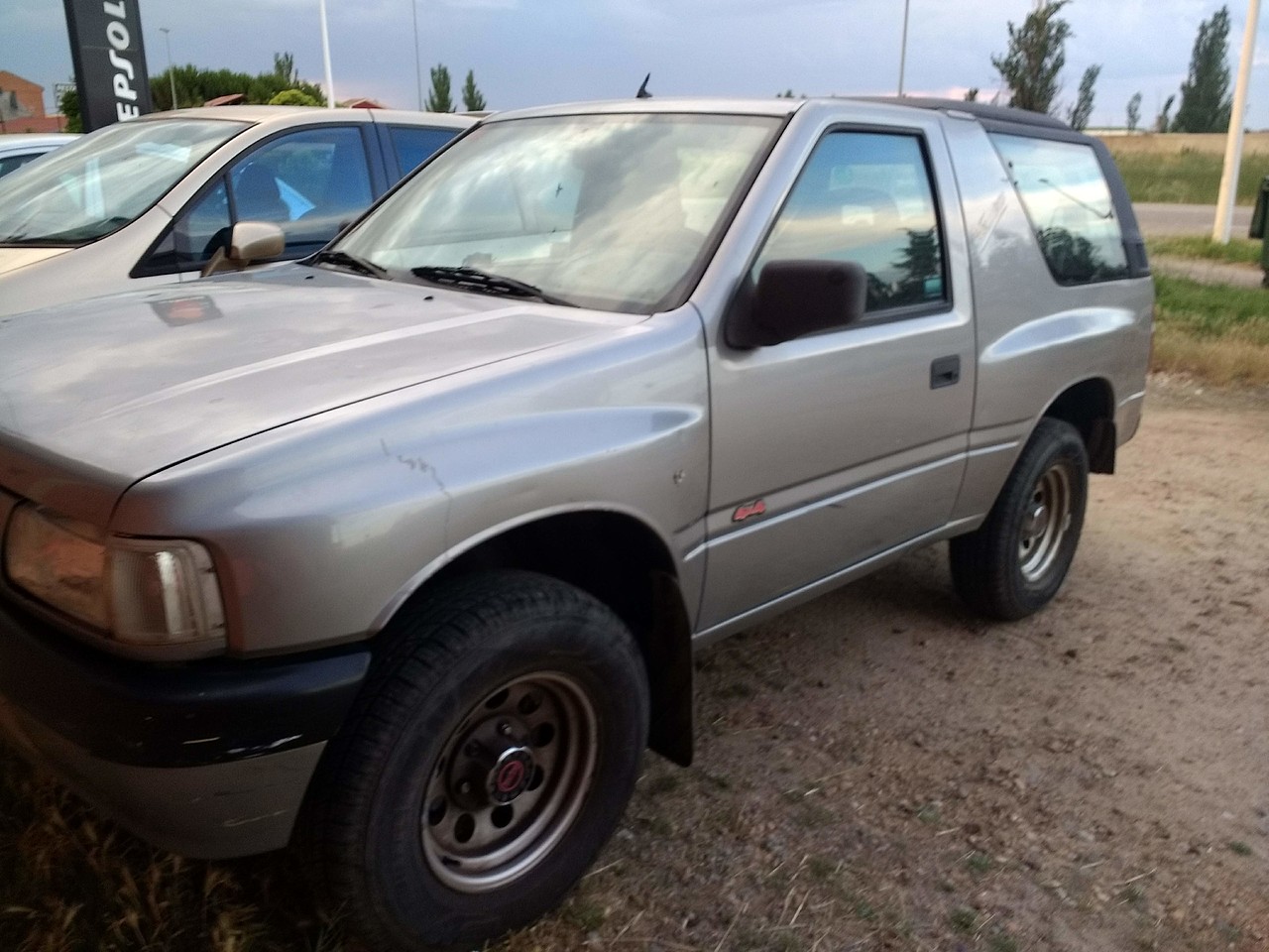 Кенгурин opel frontera