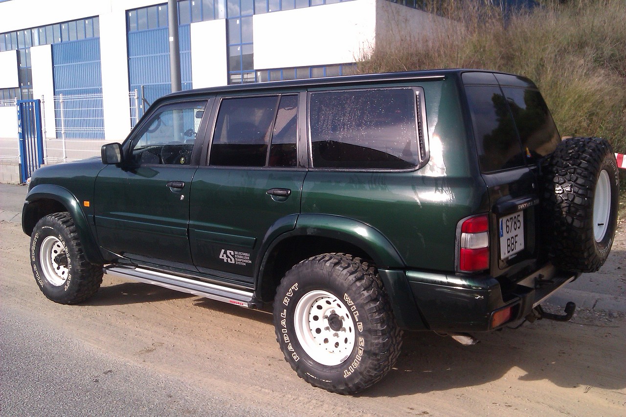 Крыло nissan patrol y61