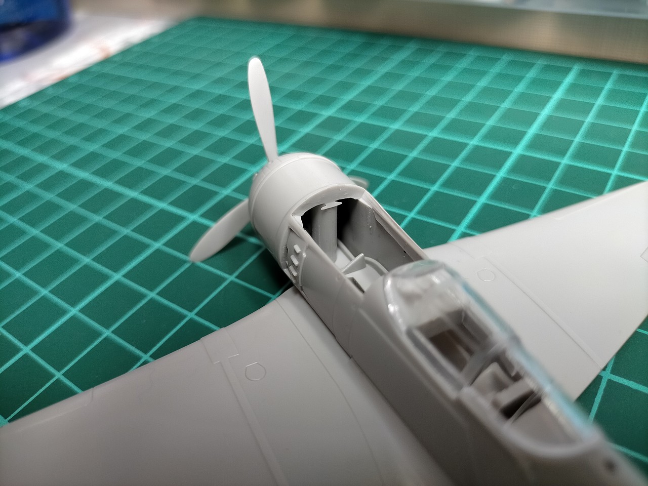 unosetentaydos - La-7 Fighter de Hobby Boss - AVIACION (1:72) PD