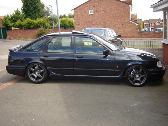 Ford sierra stance