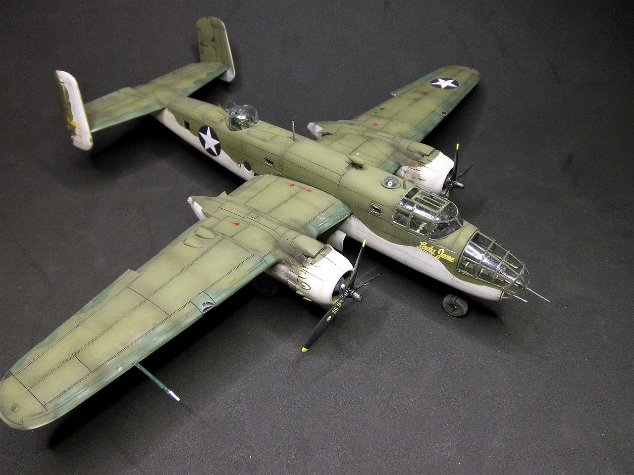 Unosetentaydos - North American B-25 C/D Mitchell (Airfix 1/72 ...