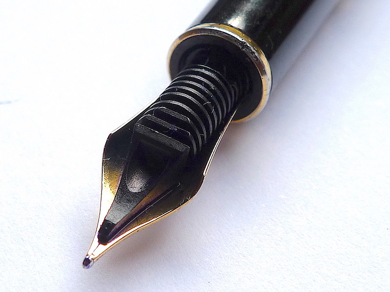 Todavía no se ha inventado nada que iguale a escribir con una Montblanc