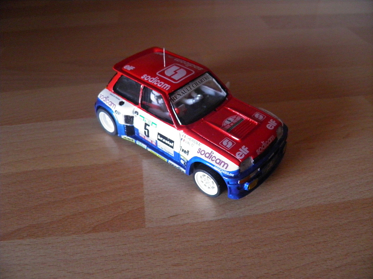 Slot Adictos - Renault 5 Tour de Corse SODICAM. - Scratch  Building