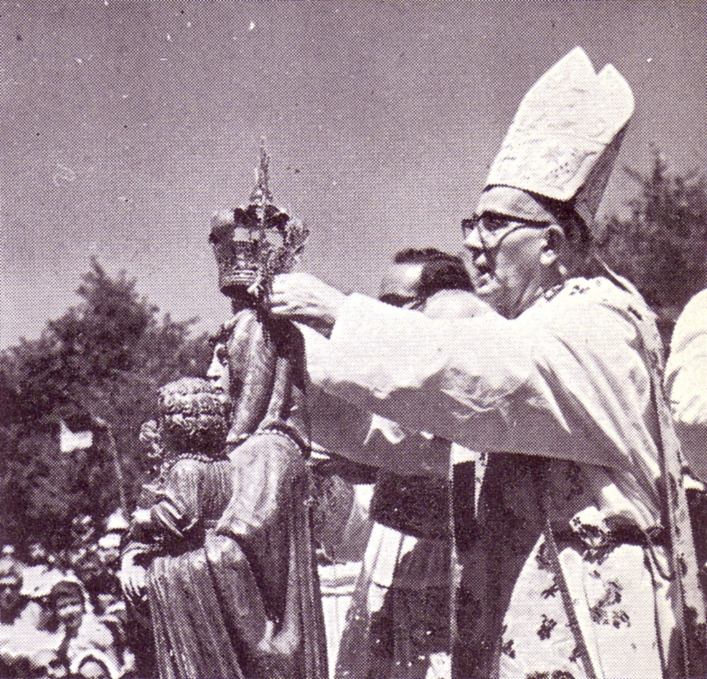 Realizada Coronación Canónica de la Virgen del Pilar como Patrona de la  Diócesis de Carúpano