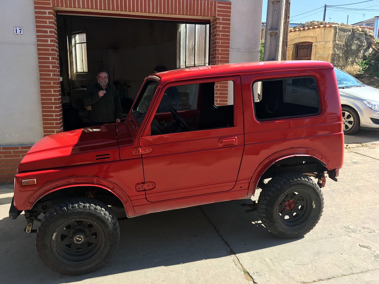 Suzuki 88 - para los que han pintado con antigravilla una pregunta? -  Suzuki LJ, SJ y Samurai