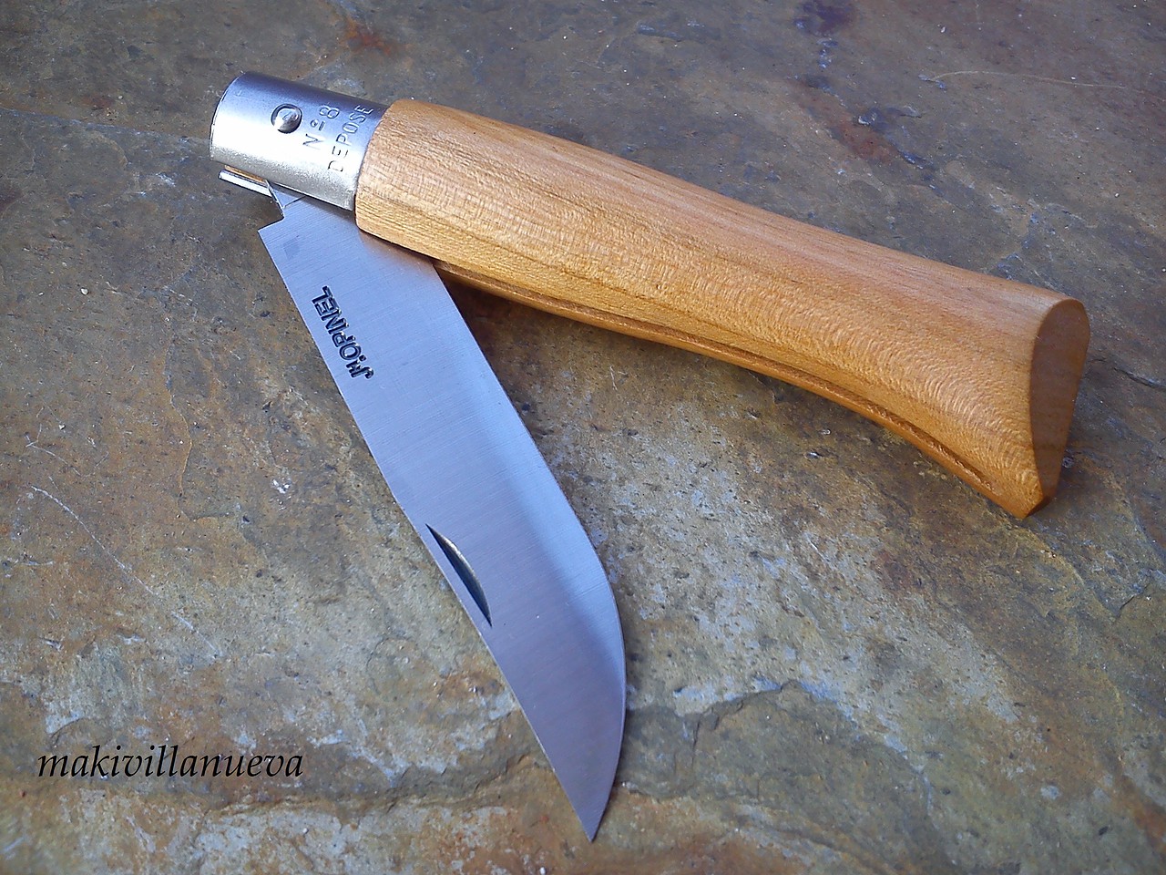 Cuchillo Opinel N°12 de acero carbono - Opinel Chile