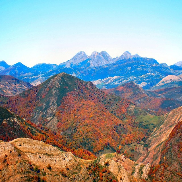 Puertos de Montaña LA CAMPERONA La Vuelta
