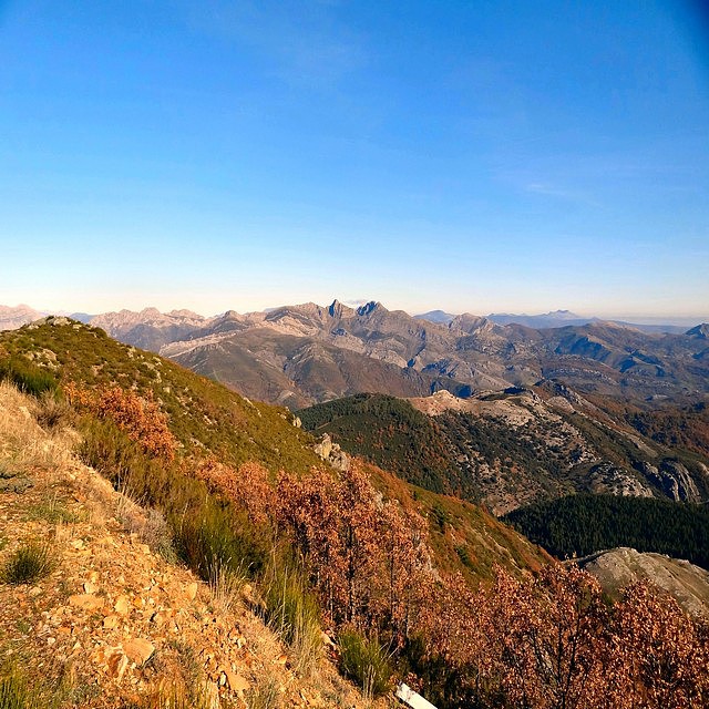 Puertos de Montaña LA CAMPERONA La Vuelta