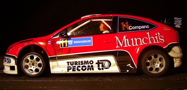 Chasis ford focus ninco #5