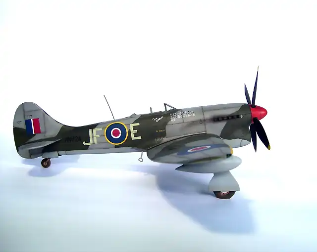 Hawker Tempest 13