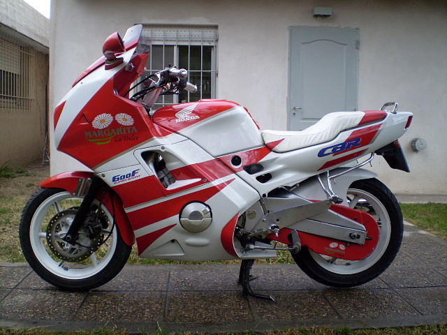 CBR M la D 004