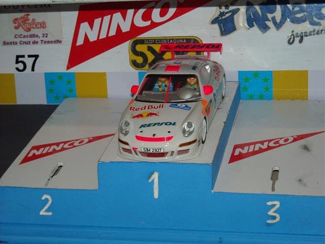 Podium Ngt (1) (Small) Podium Ngt (1) (Small)