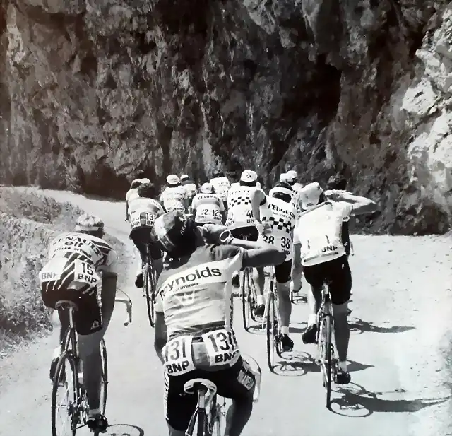 Perico-Tour1983-Aubisque-Fignon-Arroyo-Milar-Simon-Cabrera