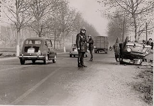 zzaccidente y policia