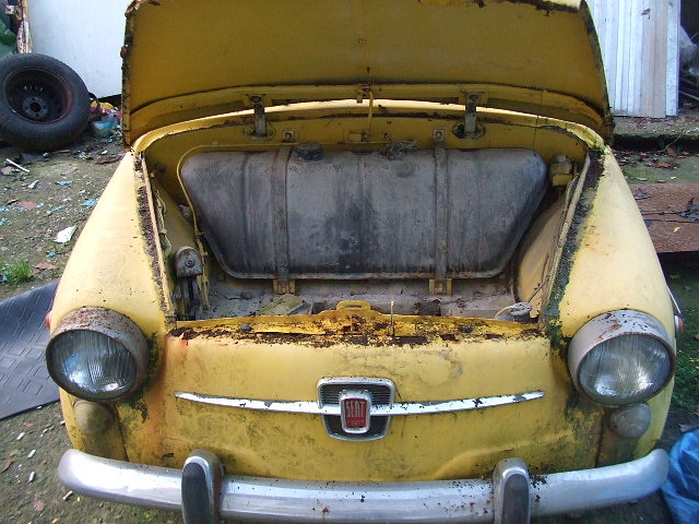 seat 600 amarillo 006