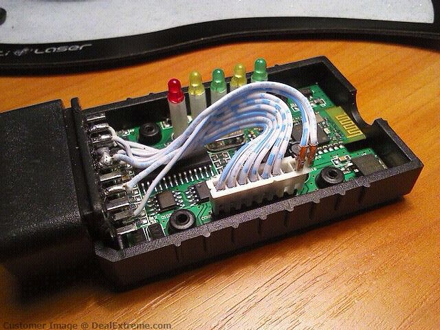 ELM 327 OBD2 por dentro.2(Olvidaron conectar 2 cables!)