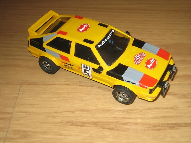Audi quattro amarillo (2) Audi quattro amarillo (2)