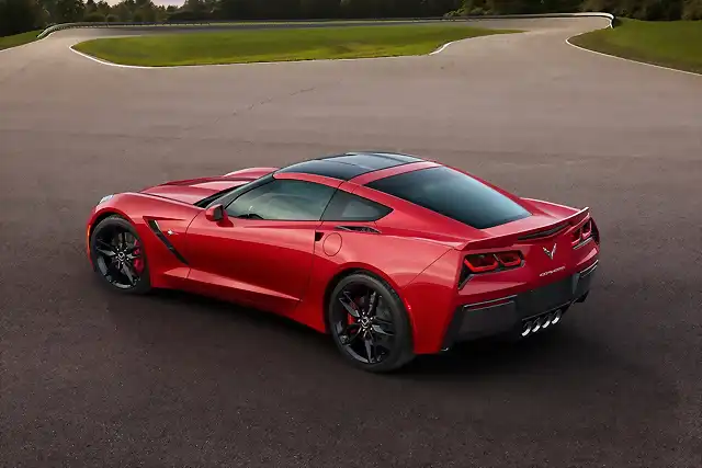 2014-Corvette-C7-7[2]