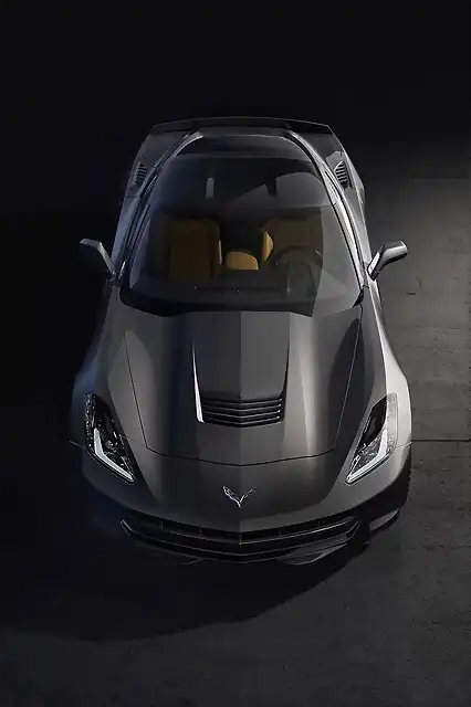 2014-Corvette-C7-8[3]