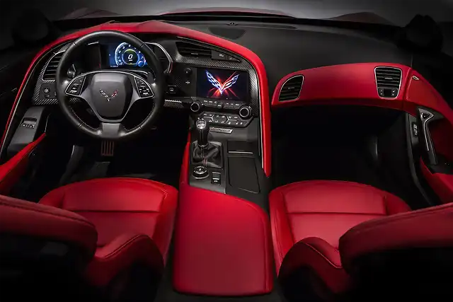 2014-Corvette-C7-6[2]