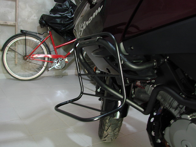 porta alforjas v-strom 008 porta alforjas v-strom 008