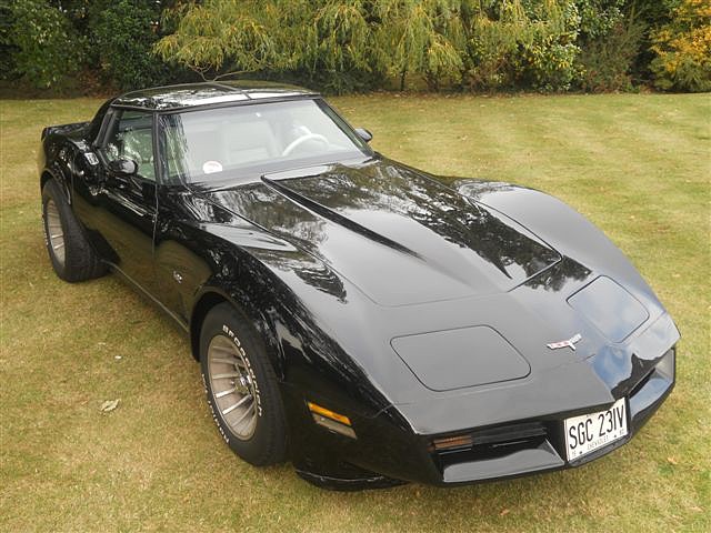 Vette C3 negre int blanc 1980 Alacant (1)