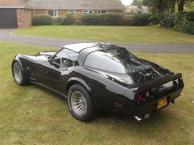 Vette C3 negre int blanc 1980 Alacant (2)