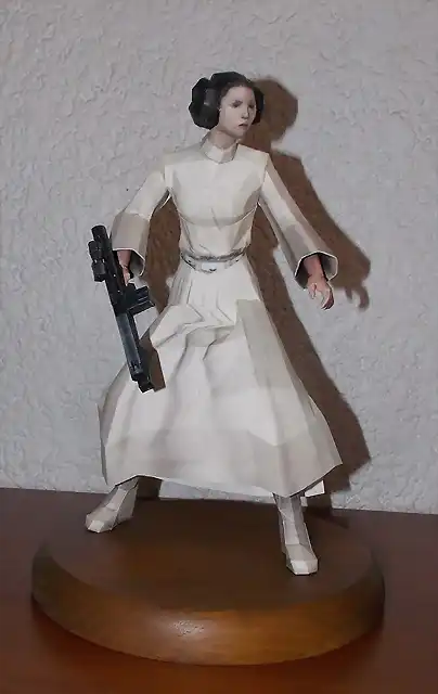 Leia (4)