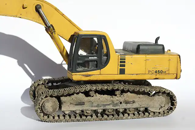 KOMATSU2