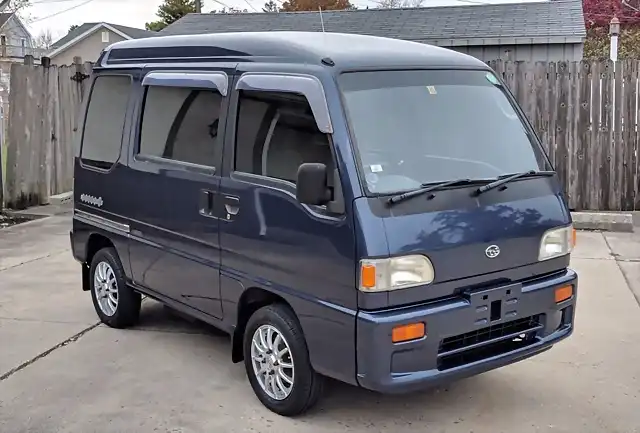 06 Subaru Sambar 01