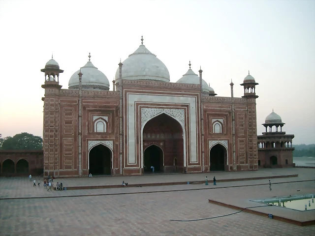 324 Agra entrada Masjid Taj Mahal