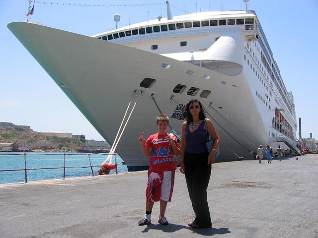 Al port de Malta. De tronada al baixell