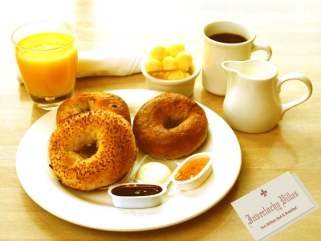 breakfast-in-bed