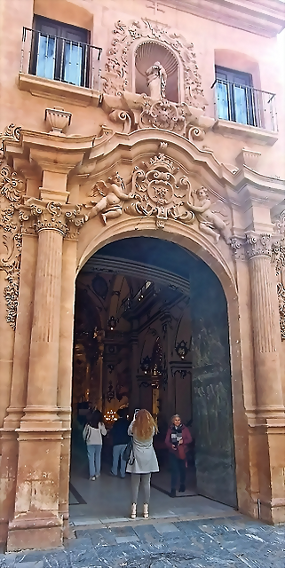 Capilla del Rosario. Sede del Paso Blanco