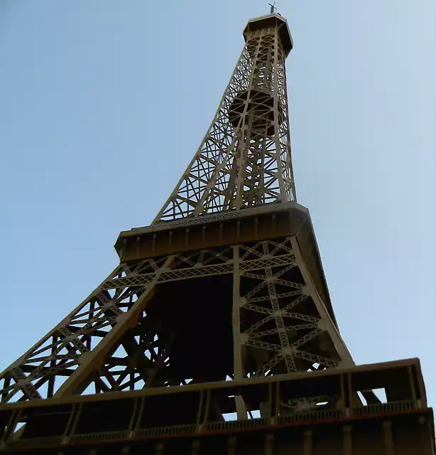 Torre Eiffel 86