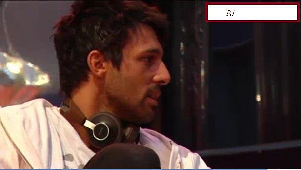 DJ 1 DJ 1