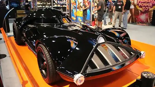 vader-car-hed-2014