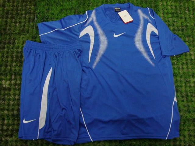 Kit Nike