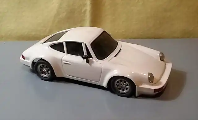 S&B Porsche 911 (1)