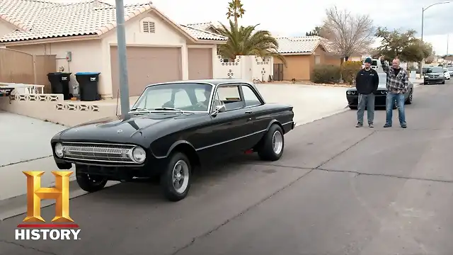 Counting Cars Ryan and Mike Spot a 1961 Ford Falcon