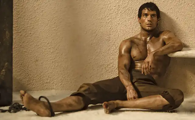 shirtless-henry-cavill-immortals-2