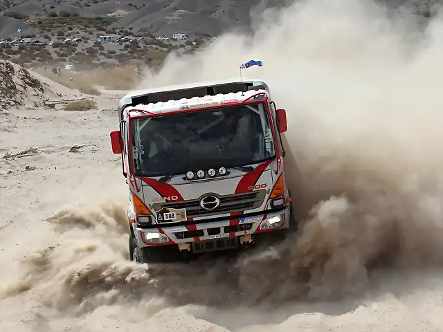 autowp.ru_hino_500_rally_truck_2