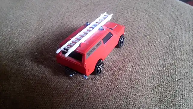 Range Rover MAJORETTE Bomberos (3)