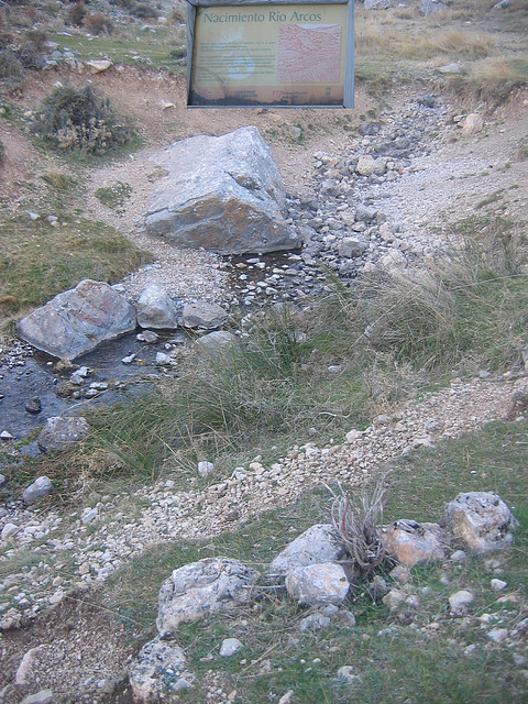 Nacimiento rio arcos