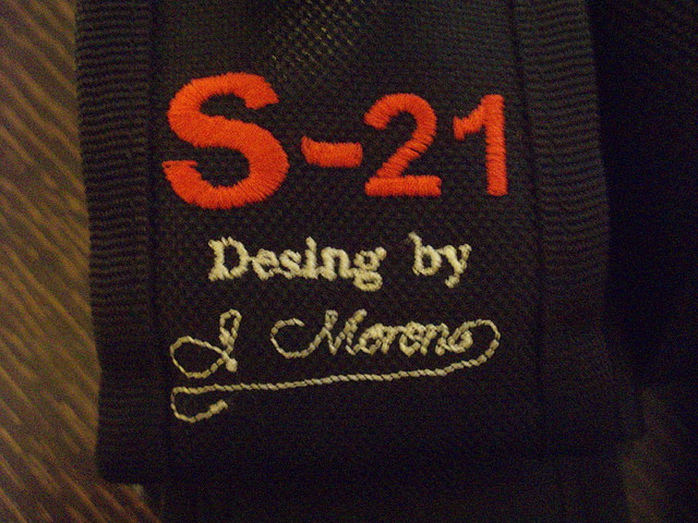 s21 (2) s21 (2)