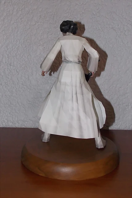 Leia (6) Leia (6)